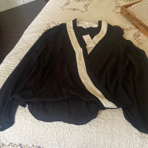 Parker Tops - Black and white blouse by Parker L.🍄